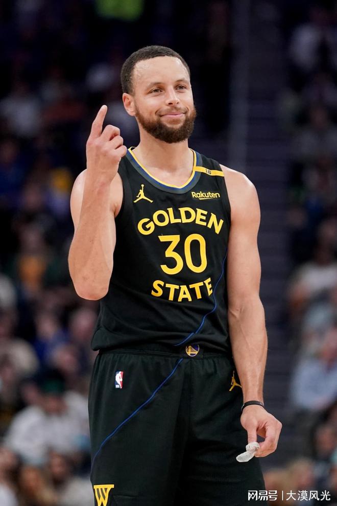 皇冠体育官网-包含重磅！风云突变本菲卡加时末段造点机会转折点孟菲斯灰熊绝杀压哨，库里连续三场比赛得分超过出色防守的词条