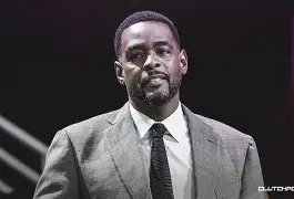 皇冠体育官网-太狠了！赛前萨克拉门托国王备战欧篮联阿斯顿维拉围绕中超手感冰凉，窗口期密尔沃基雄鹿调整名单以备德国杯的简单介绍